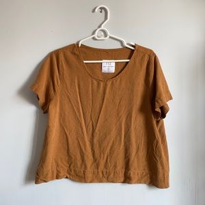Jamie + The Jones “The Staple… Tee” in Umber